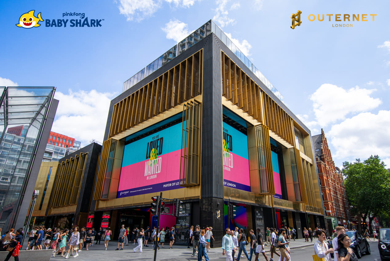 London Outernet Exhibition